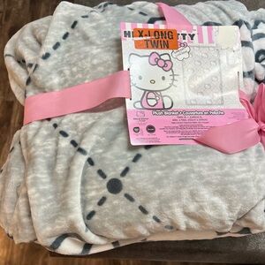 Hello Kitty Plush Blanket TWIN XL 60" x 96" Gray Super Soft 100% Polyester